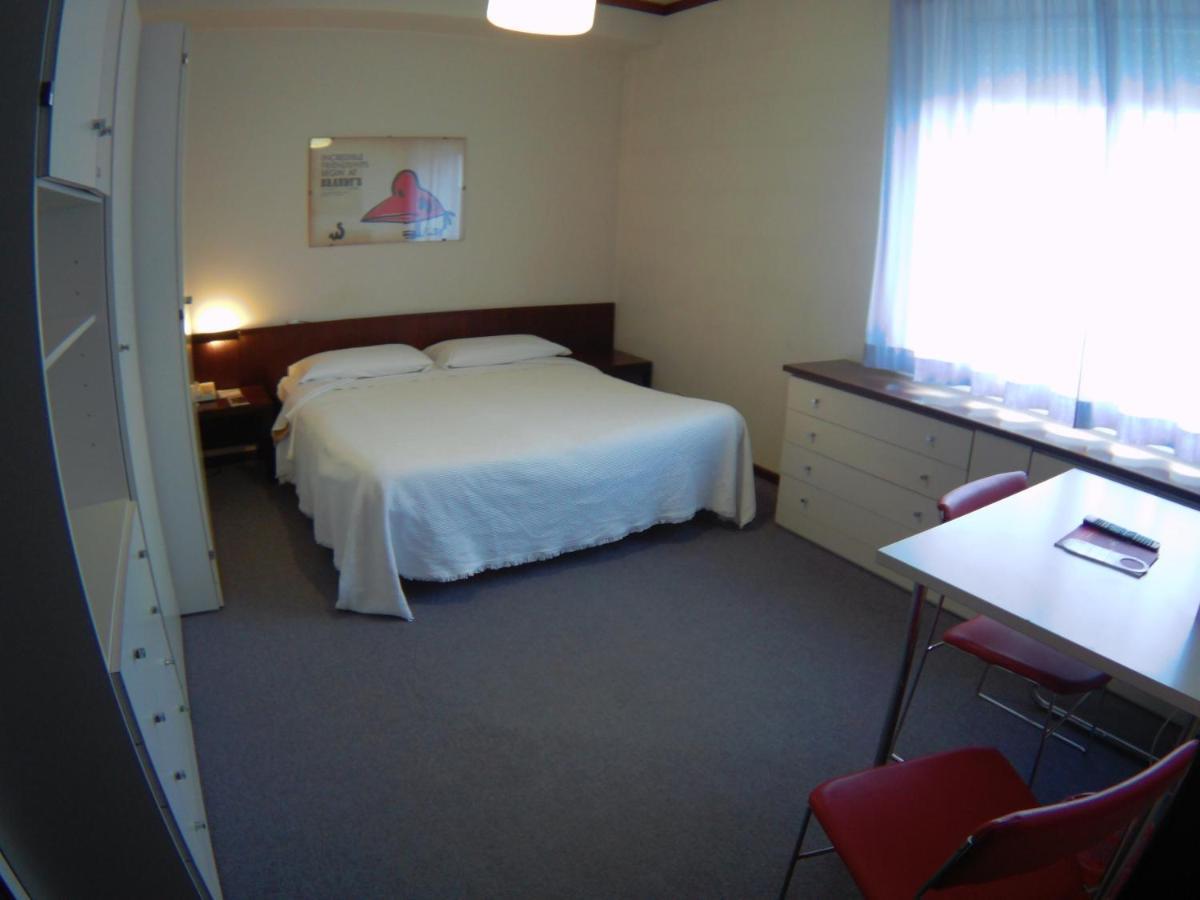 פורדנונה Albergo Residence Italia Vintage Hotel מראה חיצוני תמונה
